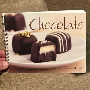 Pampered chef chocolate desserts cookbook